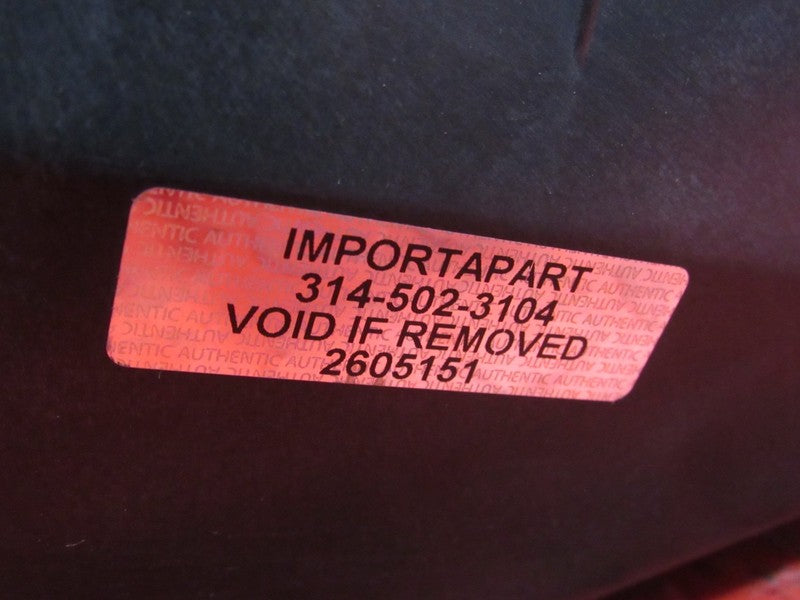 02-03 Ford Crown Victoria / Mercury Grand Marquis  Air Intake Box Tube