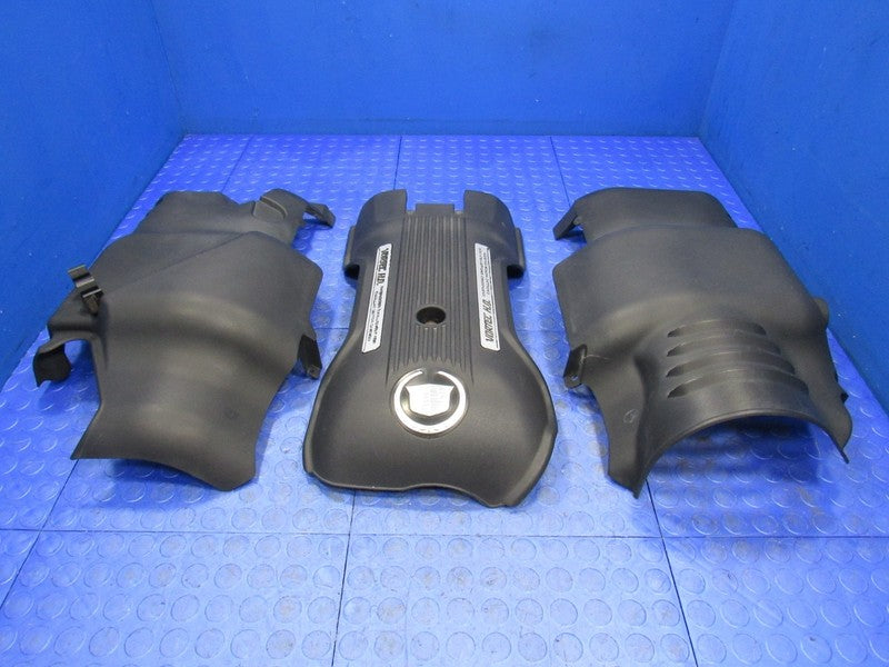 02 Cadillac Escalade 6.0L LQ9 Vortec H.O. 3-Piece Plastic Engine Cover