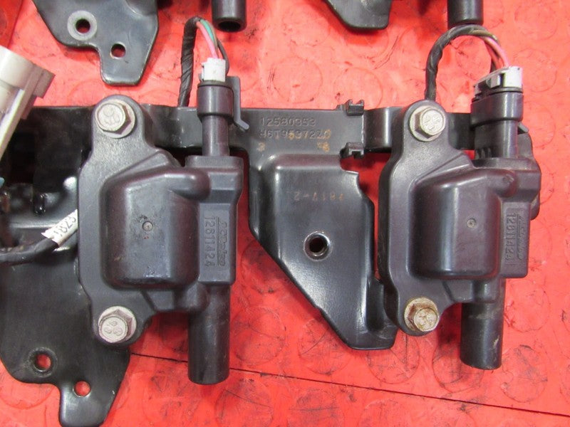 05-13 Chevrolet Corvette LS2 LS3 6.0L 6.2L Square Ignition Coils w/ Br