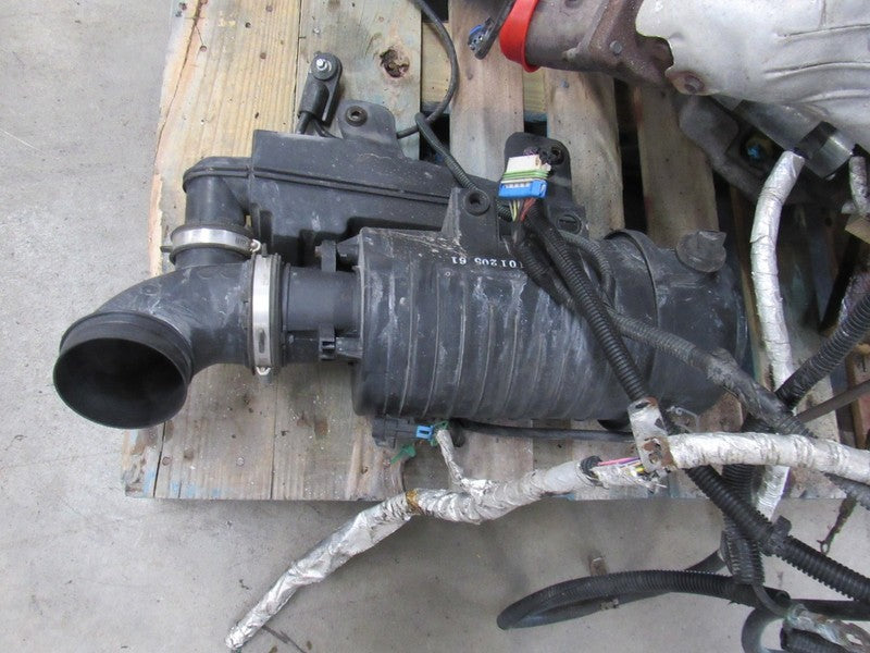 03-07 Express Savana 6.0L LQ4 2wd 4L80E Engine Transmission Dropout 18