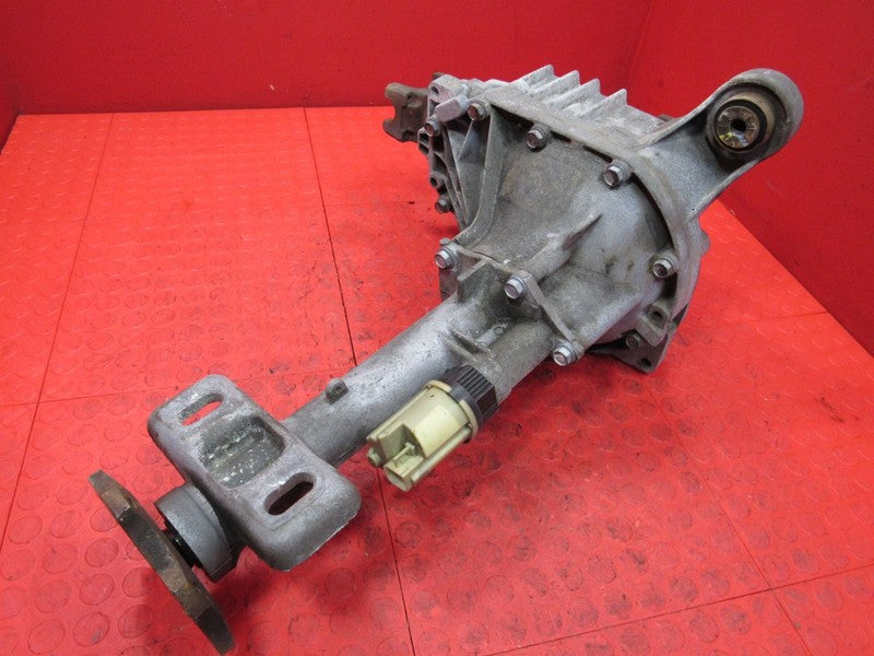 99-06 Silverado Sierra 1500 Front Axle Differential Carrier 3.73 GT4 2