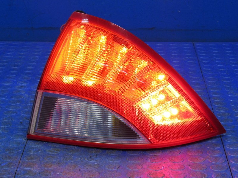 10-11 Mercury Milan Right RH Passenger Side LED Outer Taillight Tail L