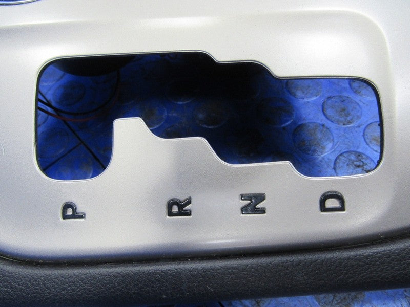11-13 Jeep Grand Cherokee Gear Shift Shifter Indicator Cup Holder Beze