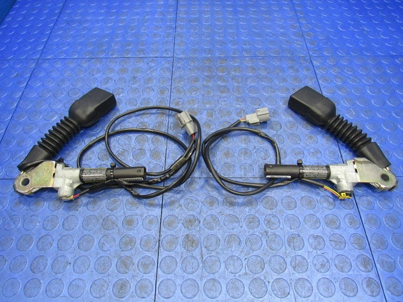 01-03 Ford Ranger Front Left & Right Seat Belt Buckle Pretensioner Bla