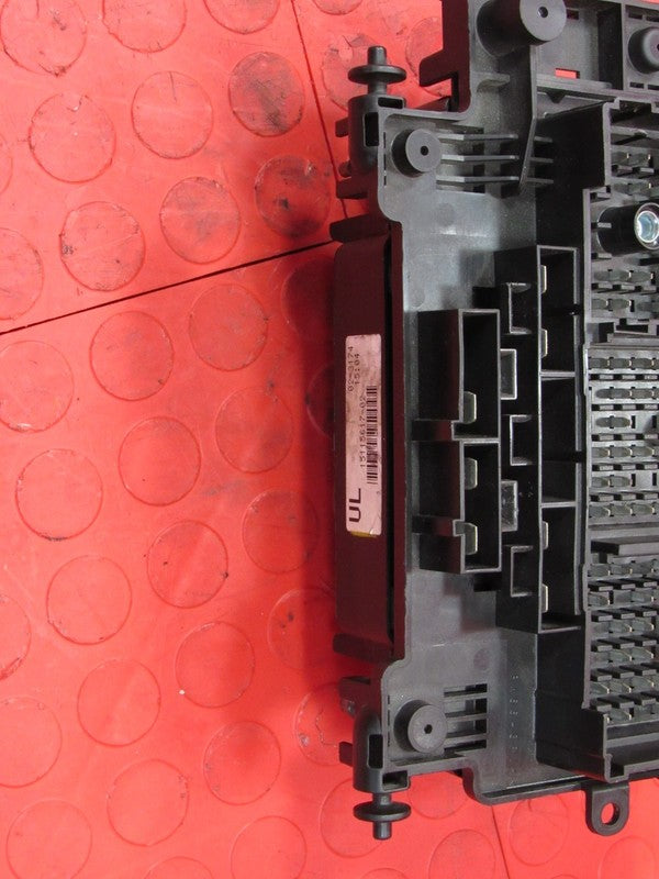 03-05 Silverado Sierra Tahoe Engine Fuse Panel Relay Box Block 1511561