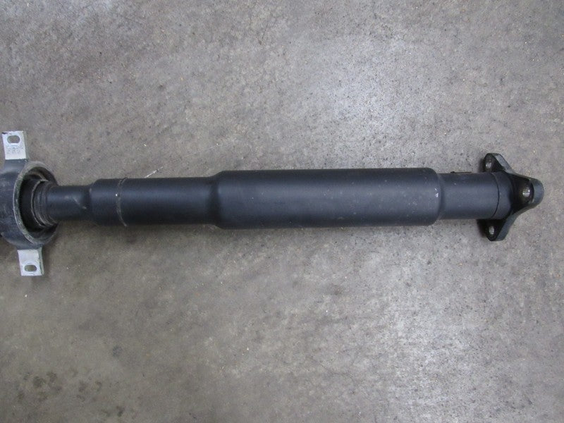 09-13 BMW 335i 335d E90 AT Auto Rear Driveshaft Drive Prop Shaft 1447m