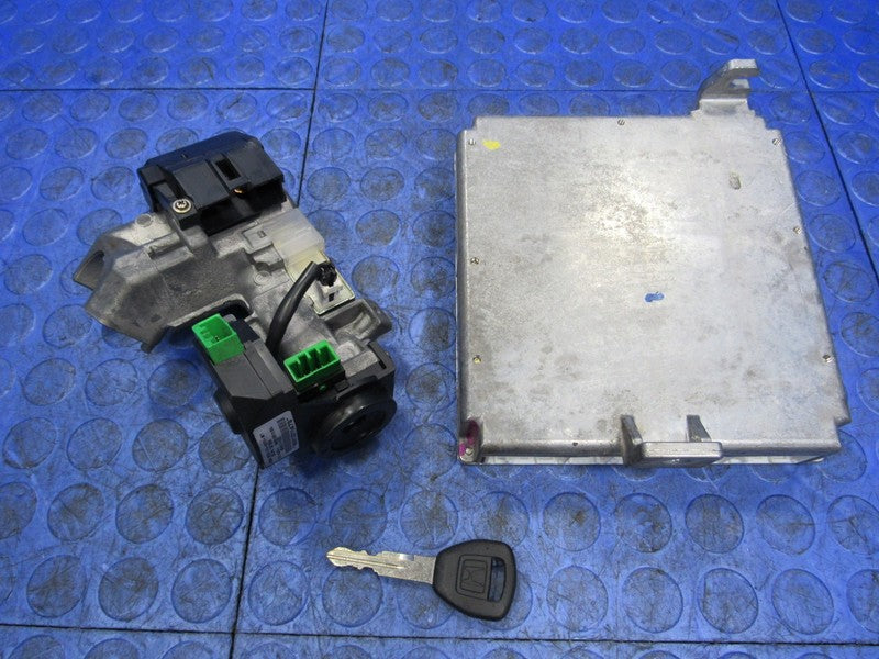 02 Civic DX LX AT ECU PCM Programmed Engine Computer Key Set 37820-PLM