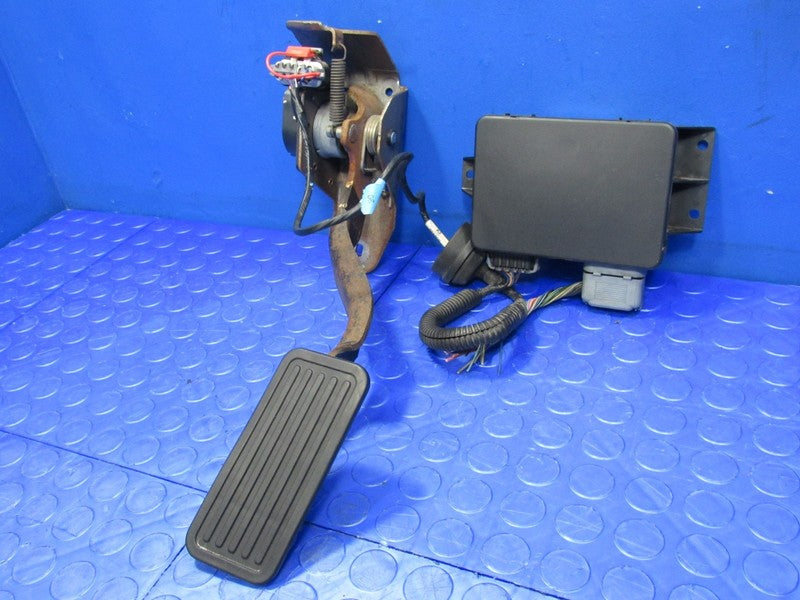 02 GM 4.8L 5.3L 6.0L Drive By Wire Throttle Pedal TAC Module DBW 0411 