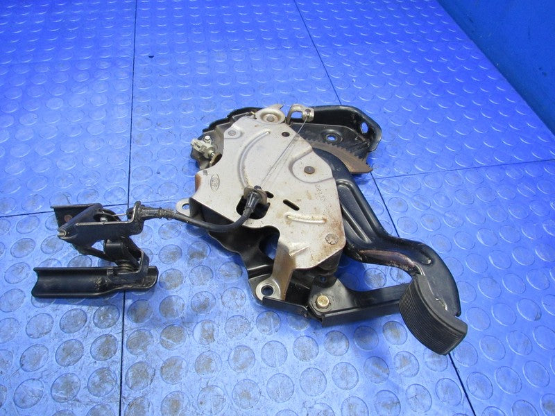 05-10 Ford F250 F350 Super Duty Parking Emergency E Brake Pedal Assemb