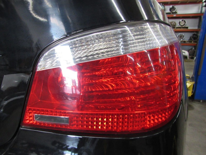 08-10 BMW 535 550 M5 Right RH Passenger Side Taillight Tail Light Lamp