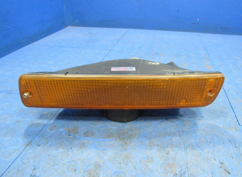 93-97 Land Cruiser LX450 Front Left Driver Turn Signal Lamp Lens Light