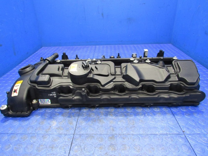 15-21 BMW M2 M3 M4 F80 F82 F83 S55 3.0L Camshaft Valve Cover 111278463