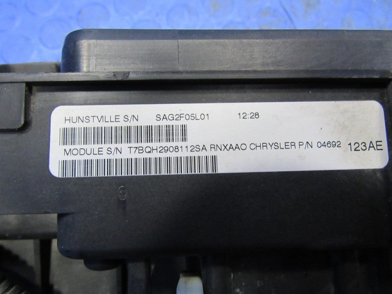 09 Dodge Ram 1500 TIPM Totally Integrated Power Module Fuse Box 046921