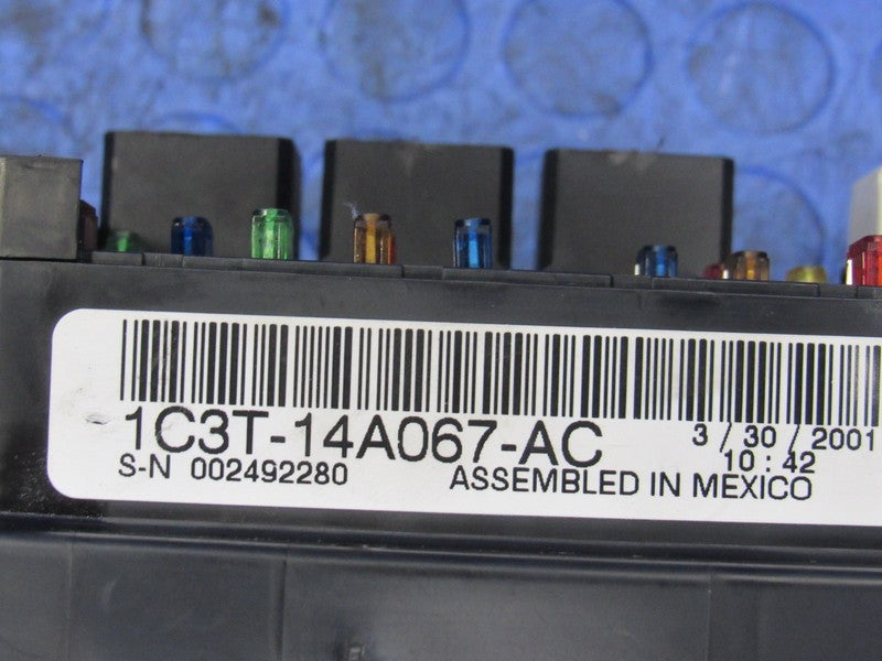 01 Ford F250 F350 Truck Under-Dash Cabin Fuse Relay Box Panel 1C3T-14A