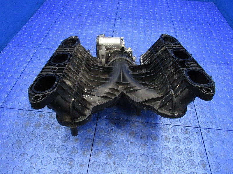 15-18 Porsche Macan S GTS 95B 3.0L V6 Intake Manifold w/ TB 946.110.01