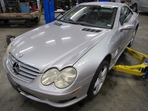 03-06 Mercedes SL500 SL55 Fuel Tank Door Gas Filler Lid Brilliant Silv