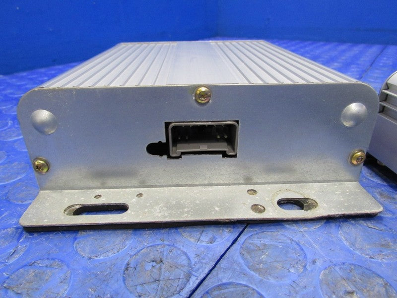 01-04 Ford Mustang Premium Mach 460 Amp Amplifier Assembly Set Pair 52