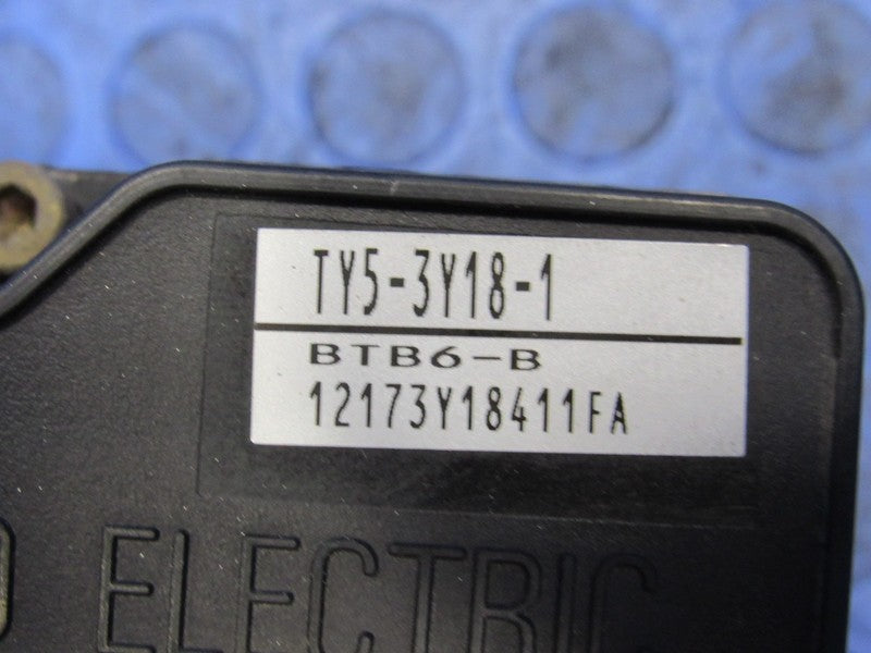 04-06 Toyota Sienna ABS Anti-Lock Brake Pump Modulator Assembly 89541-