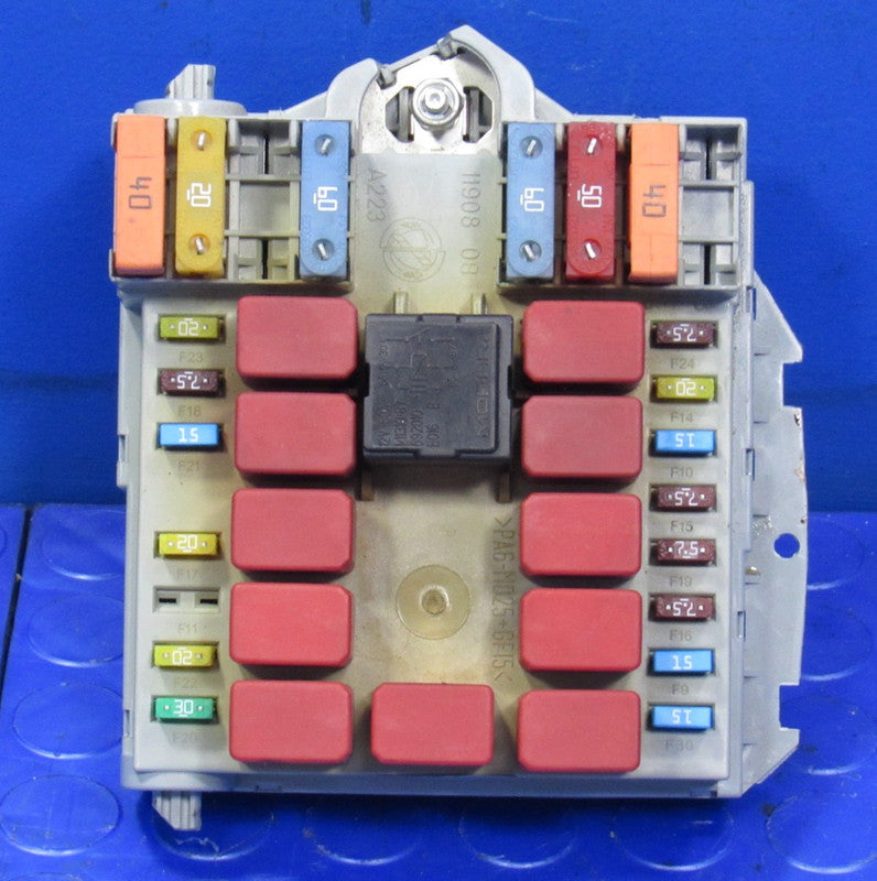 17-24 Ram ProMaster 3.6L IPM Power Distribution Module Fuse Box 683055