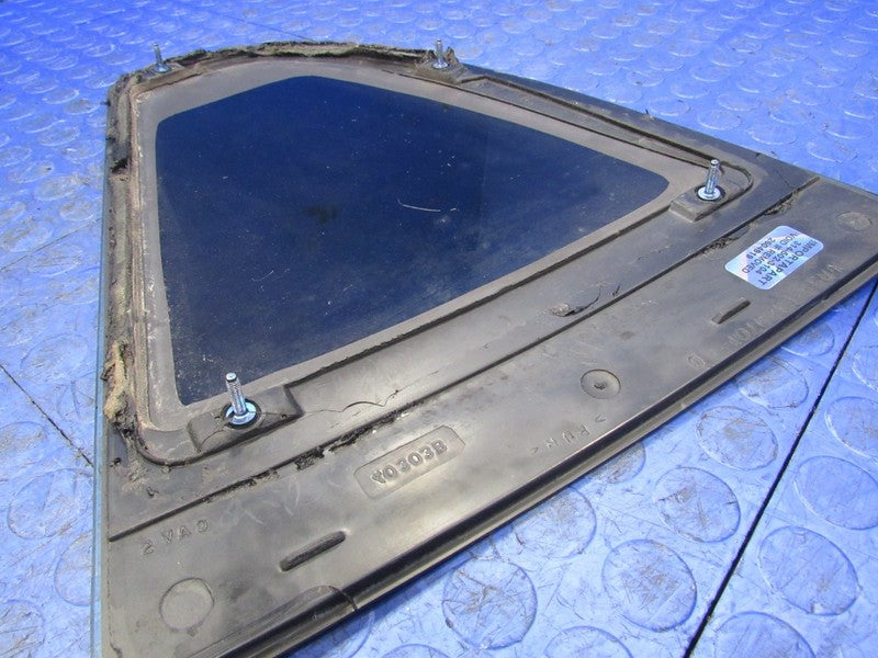 01-04 Ford Mustang Bullitt Mach 1 Left Driver Side Rear Quarter Glass 