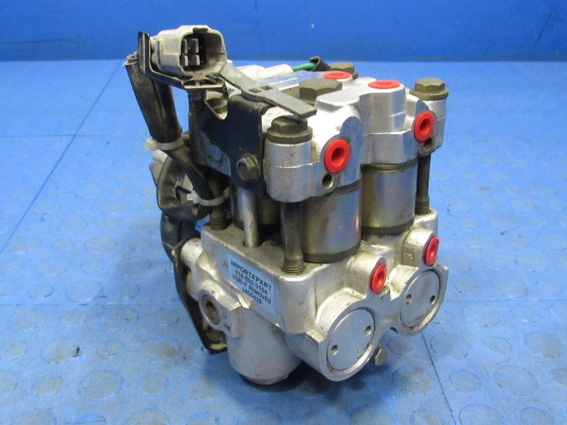 92-96 Lexus SC300 SC400 ABS Anti-Lock Brake Pump Modulator Assembly 04