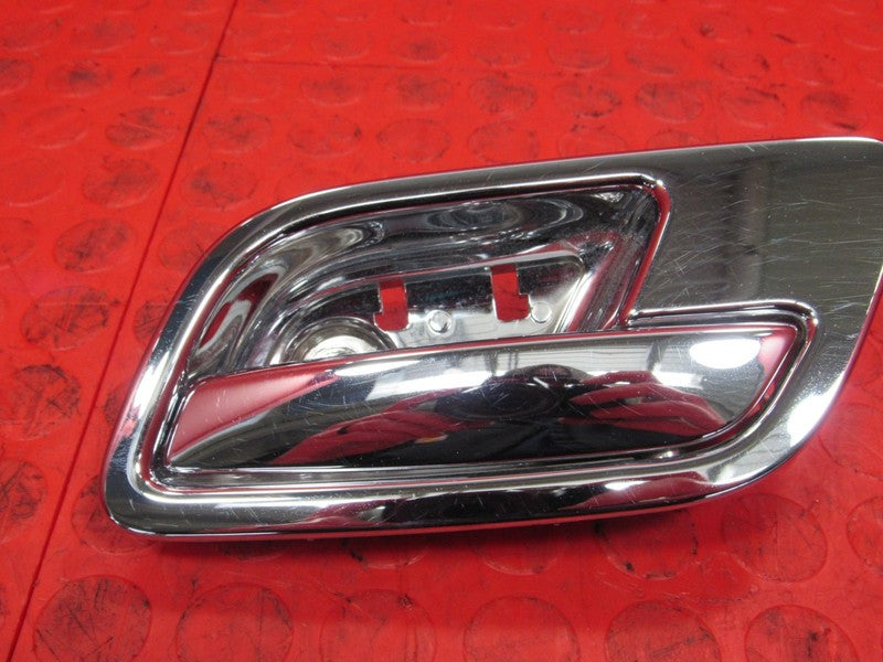 10-14 Escalade Platinum Right Front Passenger Side Inner Door Handle C