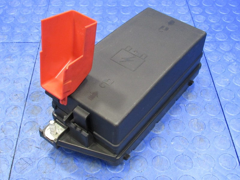 08-11 Cadillac DTS Buick Lucerne Cabin Under-Seat Fuse Relay Box 13599