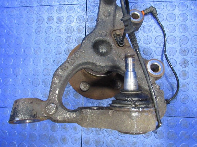 07-14 Charger Challenger 300C Magnum Right RH Front Knuckle Hub OEM 16