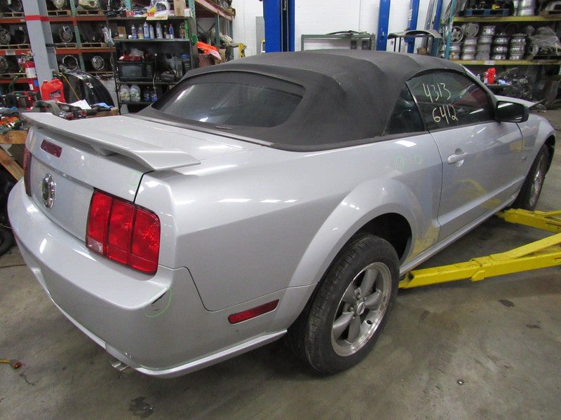 05-09 Ford Mustang Right RH Passenger Side Power Door Mirror Black