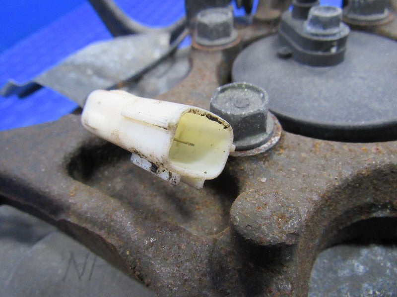 06-15 MX5 Miata Right RH Pass Front Control Arm Hub Knuckle Caliper As