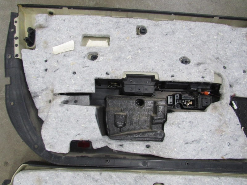 08-11 Dodge Challenger SRT Driver Passenger Interior Door Panels Panel