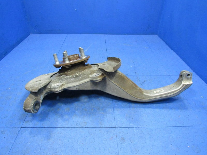 17-20 Jaguar F-Pace Left Driver LH Front Steering Knuckle Spindle Hub 