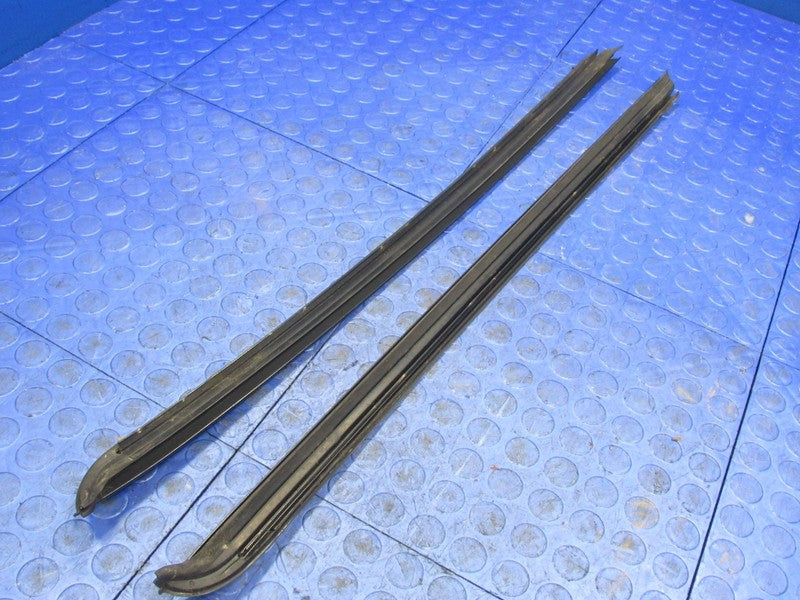 04-10 BMW X3 Black Sapphire Metallic Windshield Molding Trim Set A-Pil