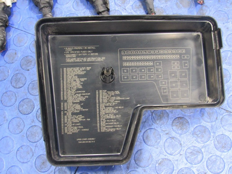 02-03 Dodge Ram IPM Integrated Power Distribution Module Fuse Box 5604
