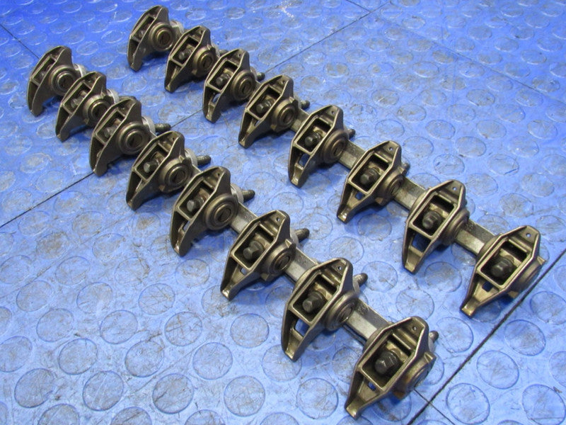 10-15 Camaro SS LS3 L99 823 Rectangle Port Rocker Arms w/ Stands Rocke