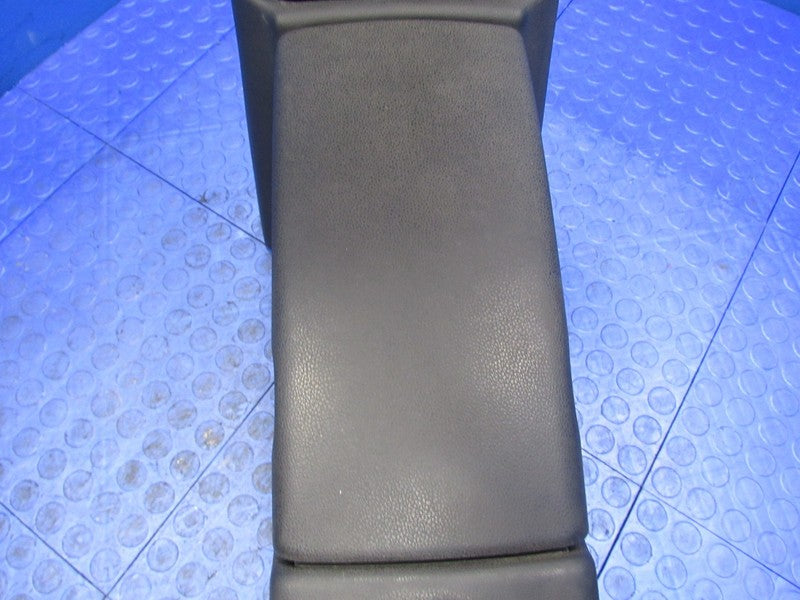05-11 Mercedes-Benz SLK R171 Center Console Lid Arm Rest Assembly OEM 