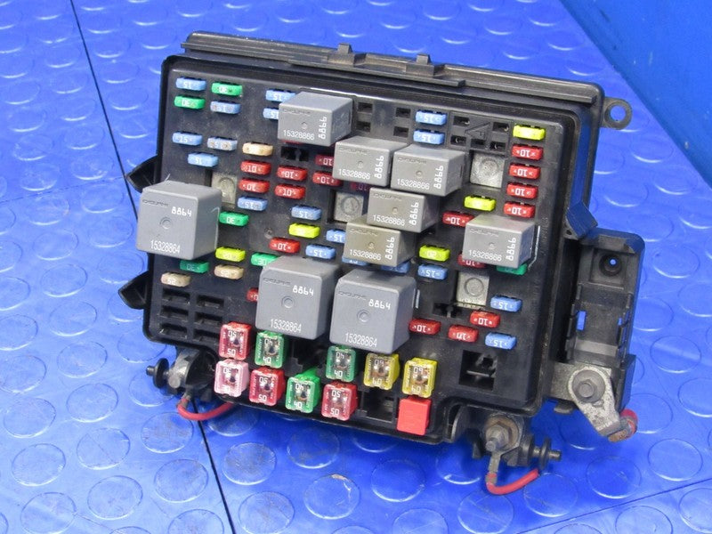 03-07 Hummer H2 Silverado Sierra Tahoe Engine Fuse Panel Relay Box 152