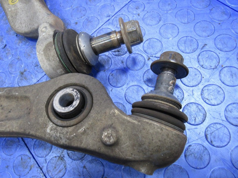10-15 BMW 550i GT 740i 750i RWD Right RH Front Knuckle Hub Control Arm