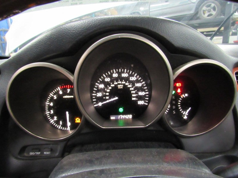 06-07 Lexus SC430 Instrument Cluster Speedometer Odometer 174428