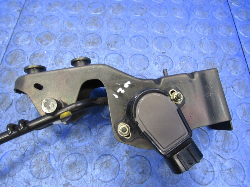 02-10 Lexus SC430 Accelerator Gas Pedal Throttle Position Sensor 5036