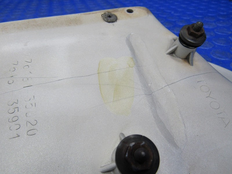99-02 Toyota 4Runner / 03-05 Toyota RAV4 Hood Scoop Vent Bulge OEM Sil