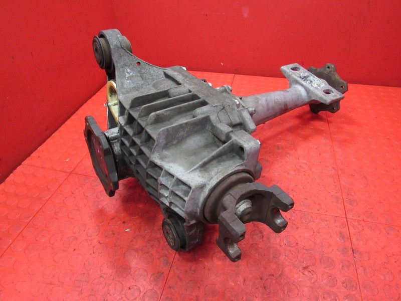 01-06 Yukon Denali Escalade Front Axle Differential Carrier GT4 3.73 A