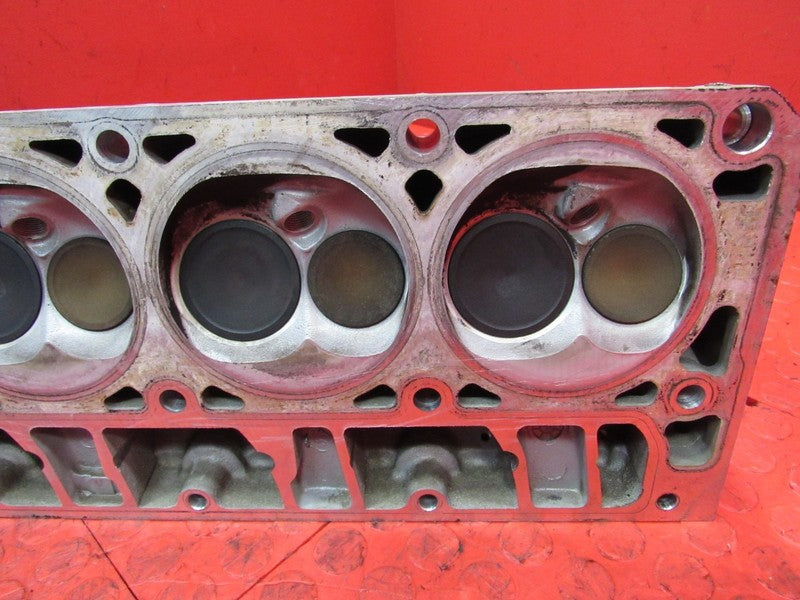 05-07 Silverado Sierra 1500 L33 243 Cathedral Port Cylinder Heads Pair