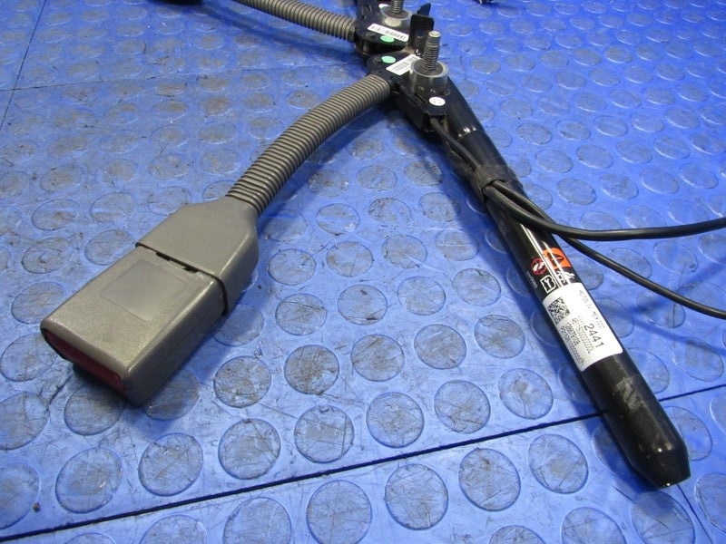 16-24 Express Savana Left Right Front Seat Belt Buckle Pretensioner Se