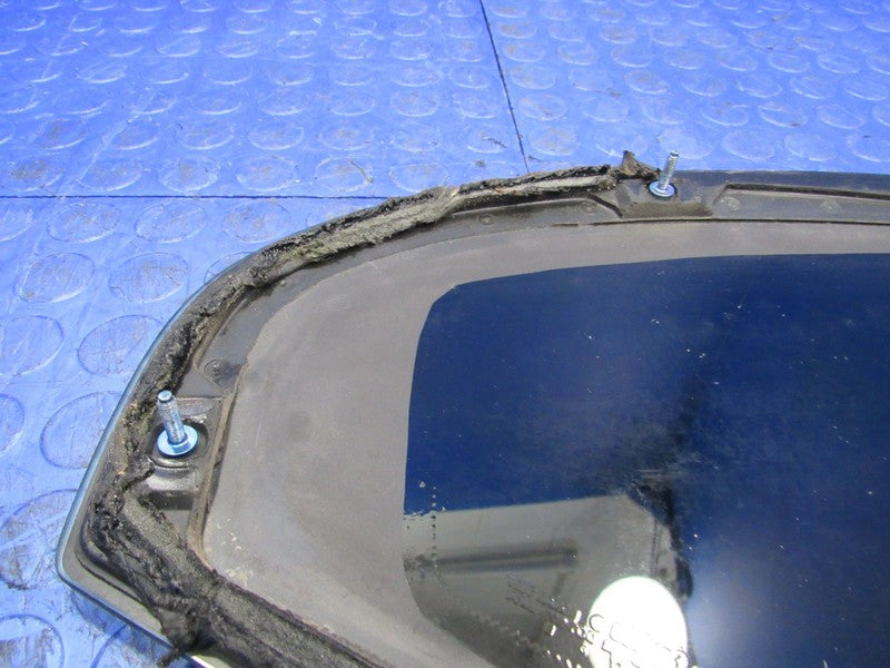 01-04 Ford Mustang Bullitt Mach 1 Left Driver Side Rear Quarter Glass 