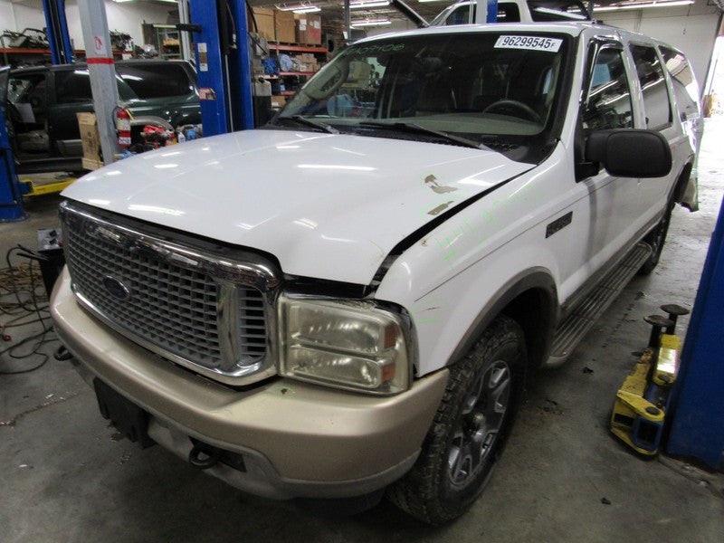 04 Ford Excursion Left LH Driver Side Front Door Trim Panel W/O Window