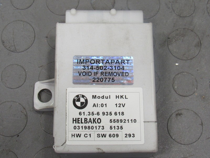 02-08 BMW 7 Series E65 E66 Rear Trunk Lid Control Unit Module 6935618 