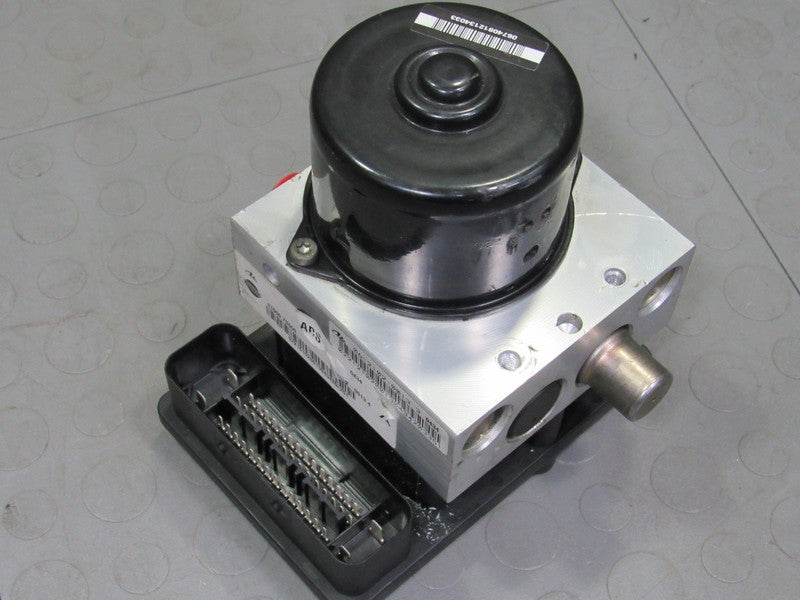 04-09 Nissan Titan ABS Anti-Lock Brake Pump Module Assembly 47660-7S00