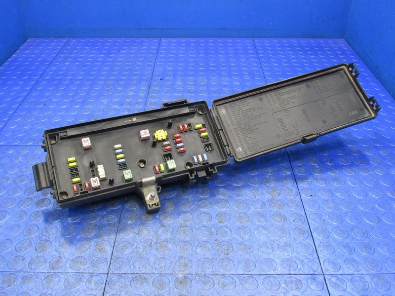 06 Dodge Ram Truck TIPM Totally Integrated Power Module Fuse Box 56049