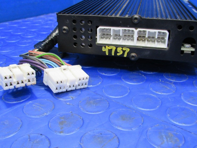 97-01 Jeep Cherokee XJ Infinity Stereo Amp Amplifier Booster 56007653A